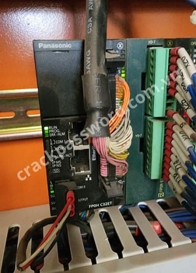 crack-pass-plc-panasonic-fp0h